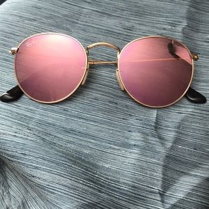Ray Ban Rose Gold Round Metal Sunglasses